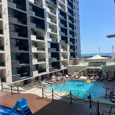 Daire Mamaia Nord 4 *